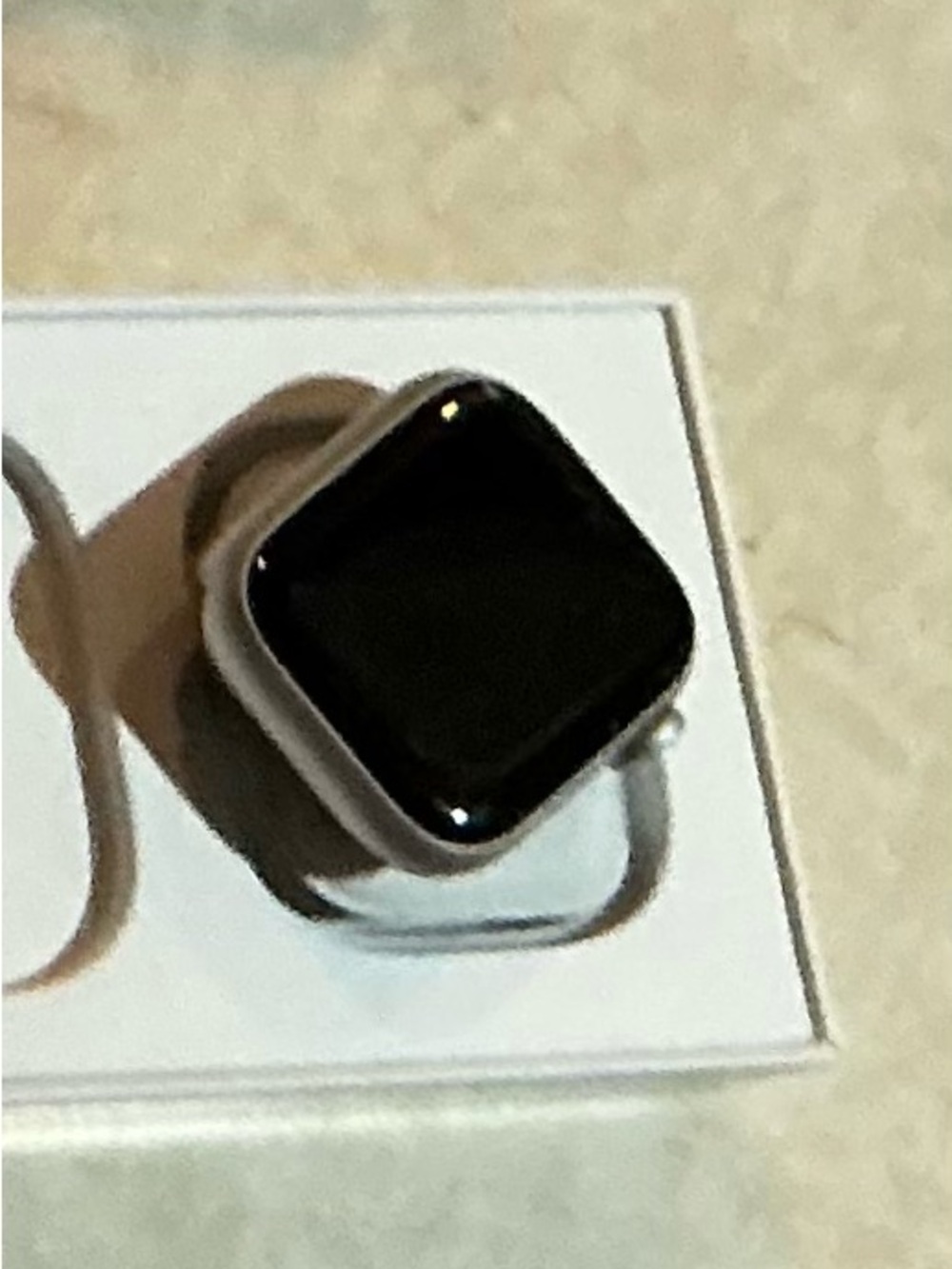 Apple Smartwatch 7 41 mm with Light Gray Band and charger